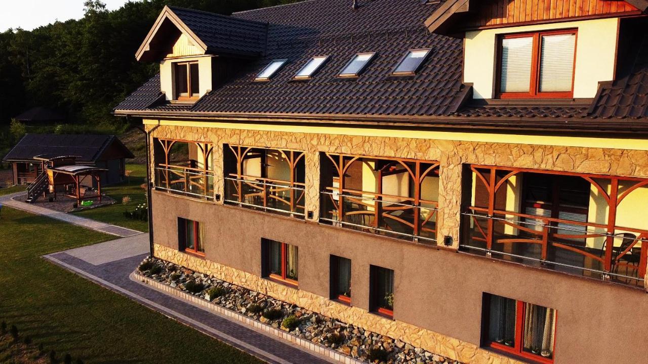 Dobranocka Hotel Malastow Exterior photo
