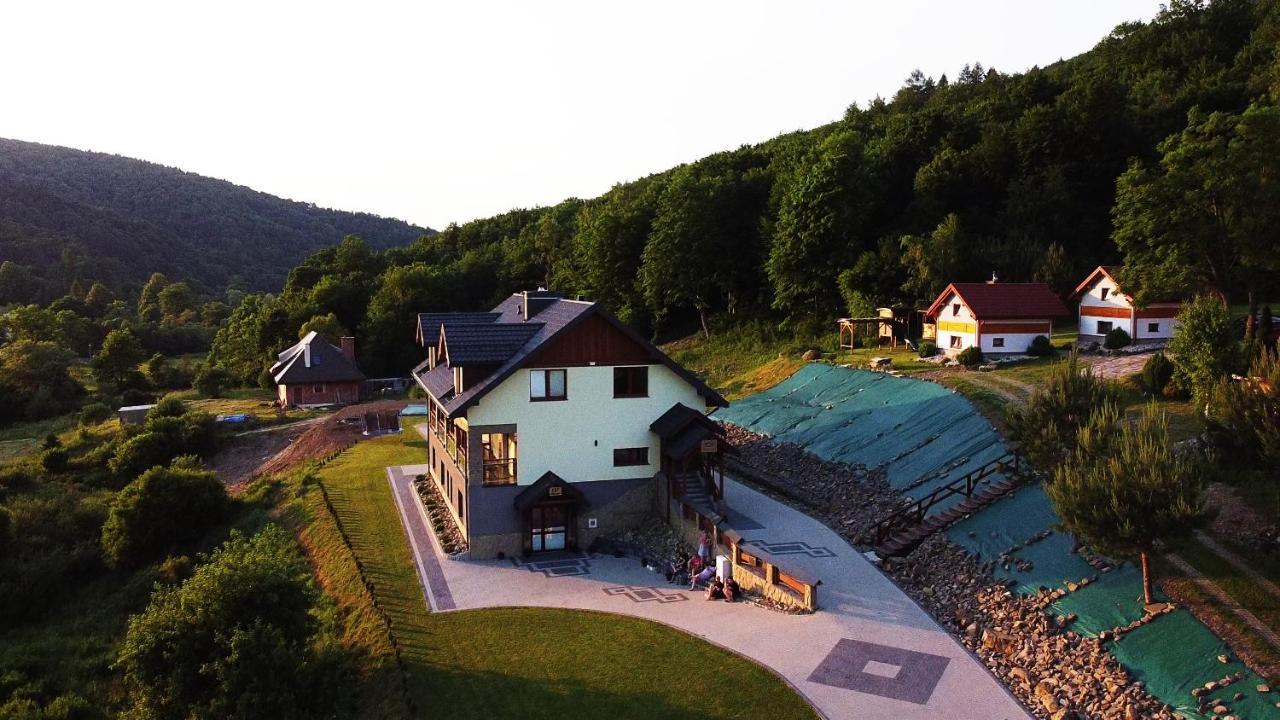 Dobranocka Hotel Malastow Exterior photo