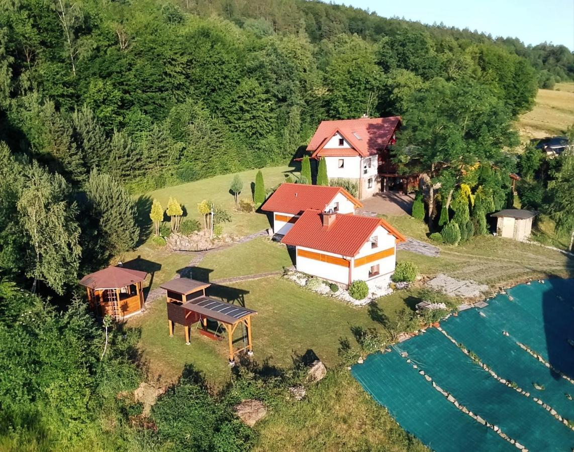 Dobranocka Hotel Malastow Exterior photo